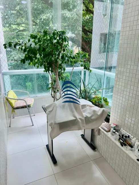 Foto 5 de Apartamento com 4 quartos à venda, 210m2 em Horto Florestal, Salvador - BA