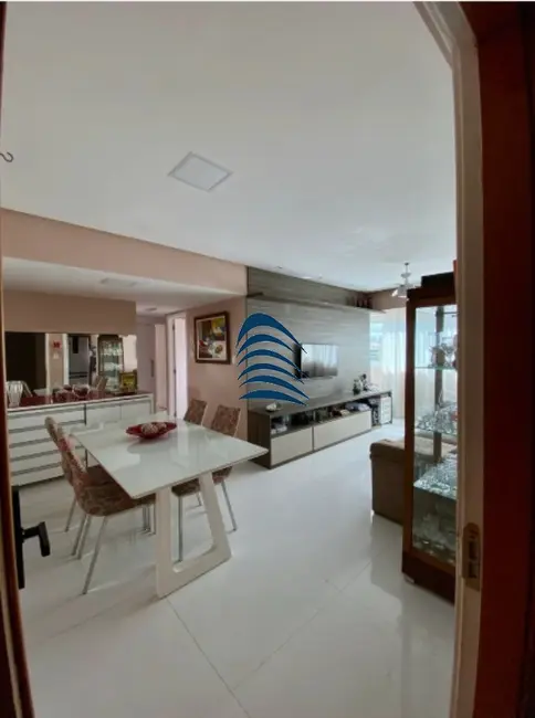 Foto 6 de Apartamento com 2 quartos à venda, 75m2 em Armação, Salvador - BA