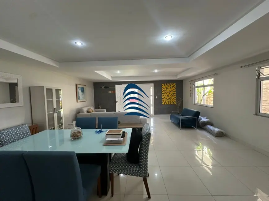 Casa de Condomínio com 4 quartos para alugar, 200m2 em Recreio Ipitanga, Lauro De Freitas - BA - imagem 4 Foto 4 de Casa de Condomínio com 4 quartos para alugar, 200m2 em Recreio Ipitanga, Lauro De Freitas - BA