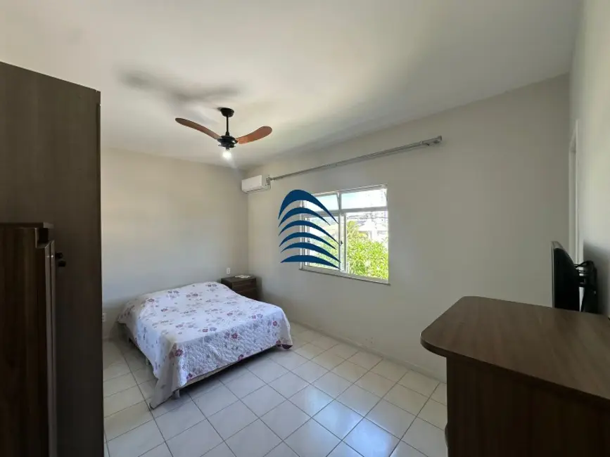 Casa de Condomínio com 4 quartos para alugar, 200m2 em Recreio Ipitanga, Lauro De Freitas - BA - imagem 7 Foto 7 de Casa de Condomínio com 4 quartos para alugar, 200m2 em Recreio Ipitanga, Lauro De Freitas - BA