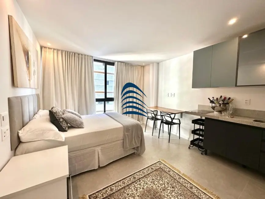 Apartamento com 1 quarto à venda e para alugar, 23m2 em Vitória, Salvador - BA - imagem 2 Foto 2 de Apartamento com 1 quarto à venda e para alugar, 23m2 em Vitória, Salvador - BA