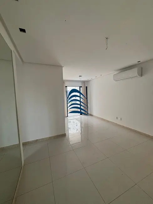 Foto 2 de Apartamento com 3 quartos à venda, 80m2 em Stiep, Salvador - BA