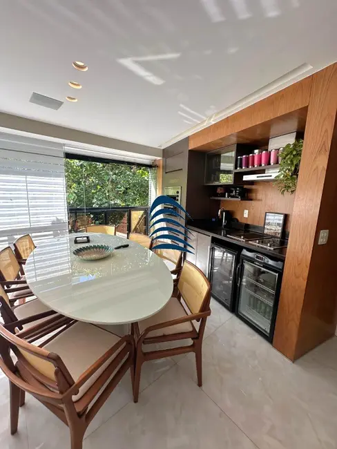 Foto 2 de Apartamento com 4 quartos à venda, 330m2 em Barra, Salvador - BA