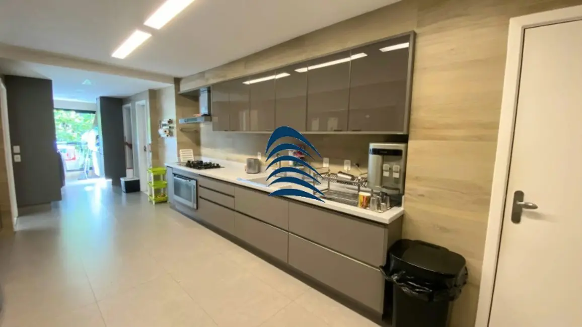 Foto 8 de Apartamento com 4 quartos à venda, 330m2 em Barra, Salvador - BA