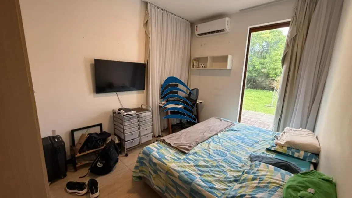 Foto 8 de Casa com 3 quartos à venda, 190m2 em Itapuã, Salvador - BA