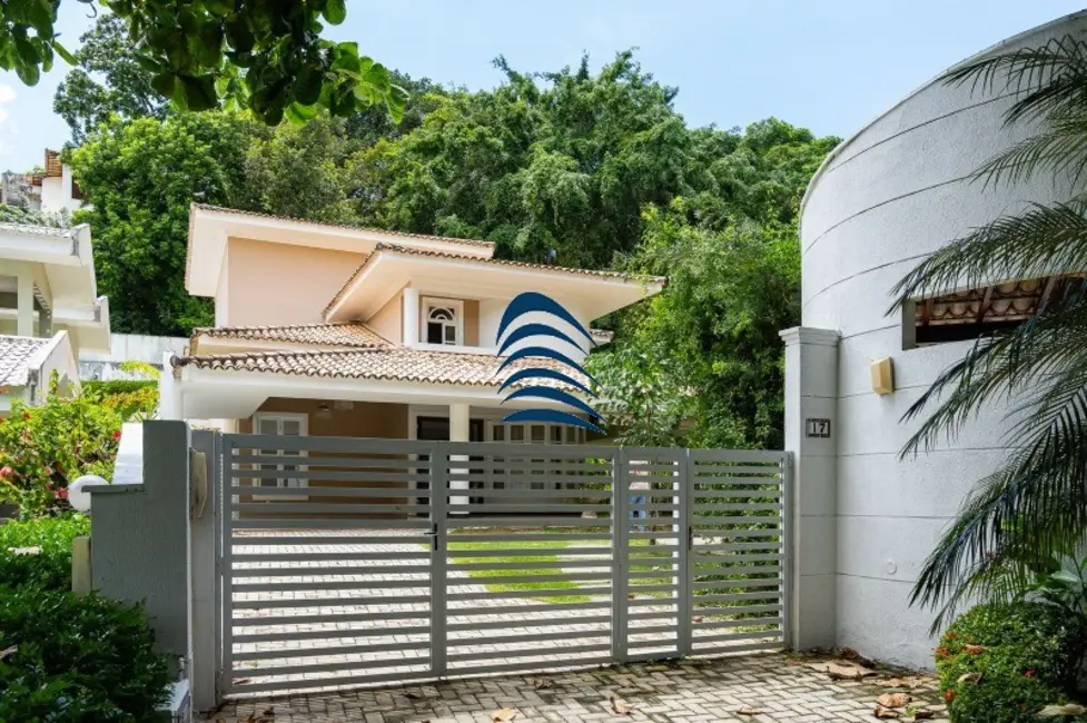 Casa de Condomínio com 5 quartos à venda, 500m2 em Jaguaribe, Salvador - BA - imagem 2 Foto 2 de Casa de Condomínio com 5 quartos à venda, 500m2 em Jaguaribe, Salvador - BA