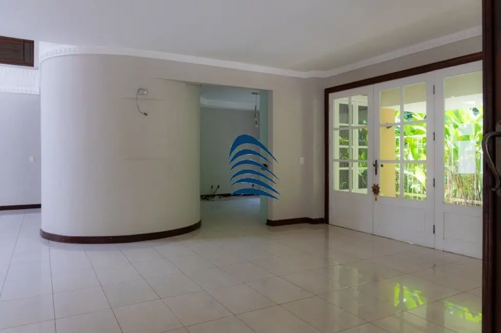 Casa de Condomínio com 5 quartos à venda, 500m2 em Jaguaribe, Salvador - BA - imagem 8 Foto 8 de Casa de Condomínio com 5 quartos à venda, 500m2 em Jaguaribe, Salvador - BA