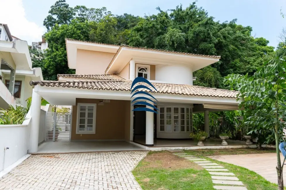 Casa de Condomínio com 5 quartos à venda, 500m2 em Jaguaribe, Salvador - BA - imagem 4 Foto 4 de Casa de Condomínio com 5 quartos à venda, 500m2 em Jaguaribe, Salvador - BA