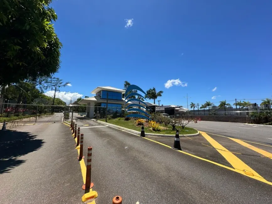 Foto 3 de Terreno / Lote à venda, 1052m2 em Piatã, Salvador - BA