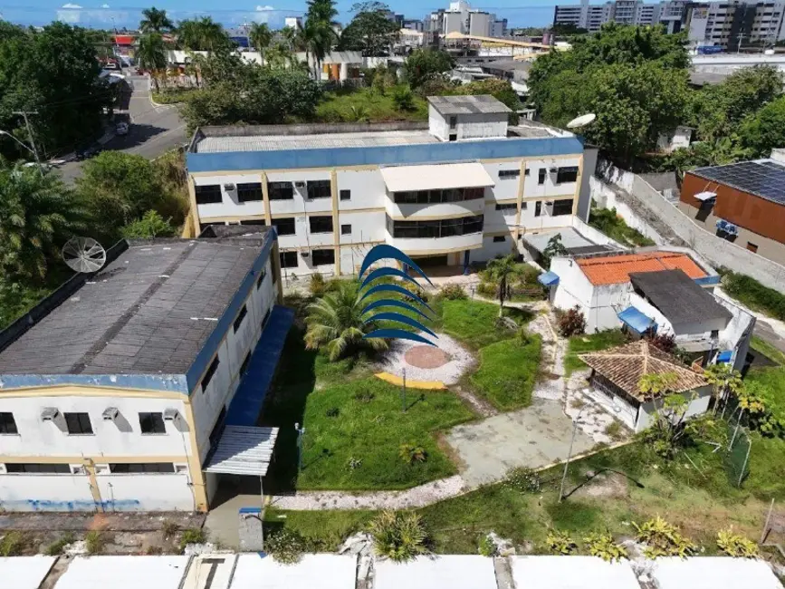 Foto 1 de Terreno / Lote à venda, 20578m2 em Lauro De Freitas - BA