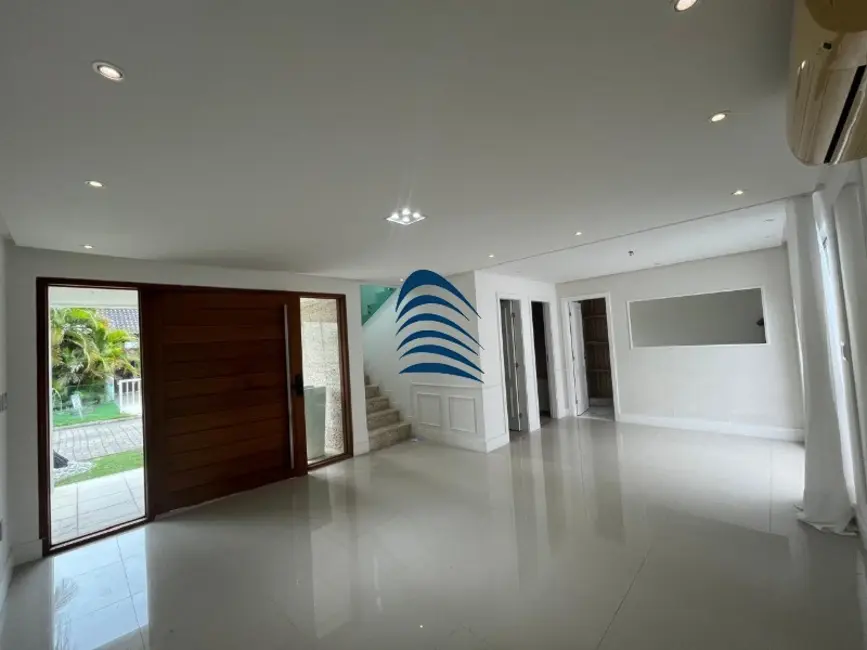 Foto 6 de Casa de Condomínio com 4 quartos à venda, 200m2 em Buraquinho, Lauro De Freitas - BA