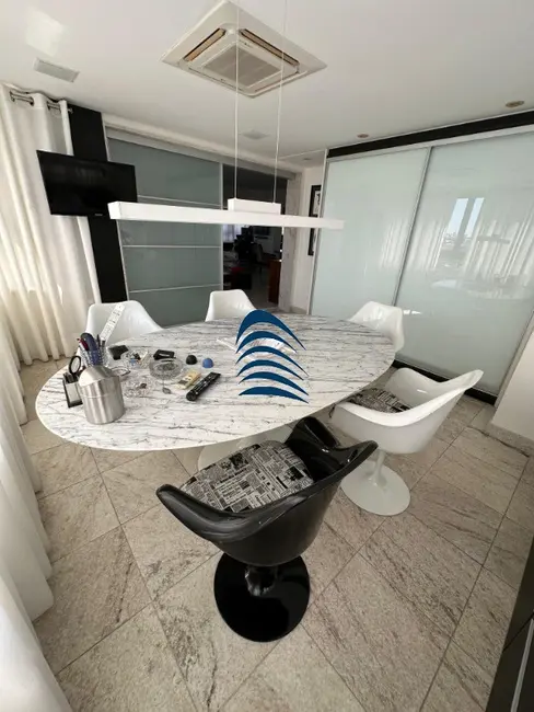 Foto 4 de Apartamento com 4 quartos à venda, 255m2 em Horto Florestal, Salvador - BA