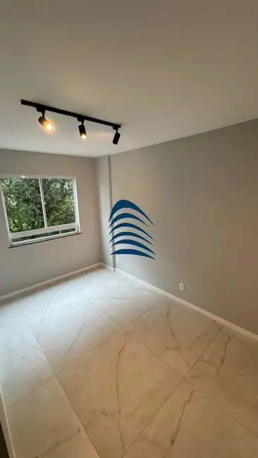 Foto 9 de Apartamento com 2 quartos à venda, 57m2 em Itapuã, Salvador - BA