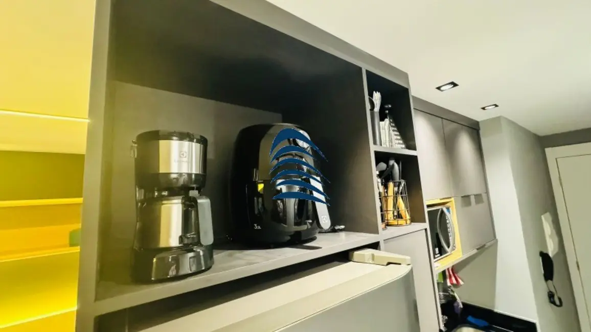 Foto 8 de Apartamento com 1 quarto à venda, 30m2 em Armação, Salvador - BA