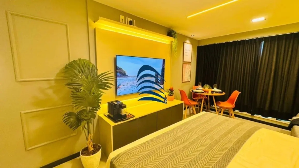 Foto 2 de Apartamento com 1 quarto à venda, 30m2 em Armação, Salvador - BA