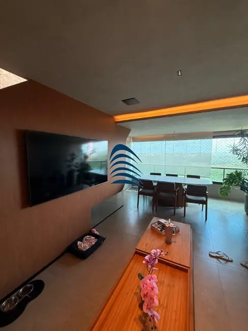 Foto 1 de Apartamento com 4 quartos à venda, 305m2 em Pituaçu, Salvador - BA