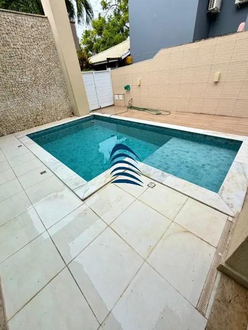 Foto 8 de Casa com 4 quartos à venda, 277m2 em Camacari - BA