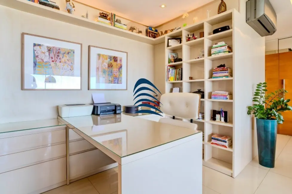 Foto 4 de Apartamento com 4 quartos à venda, 131m2 em Patamares, Salvador - BA