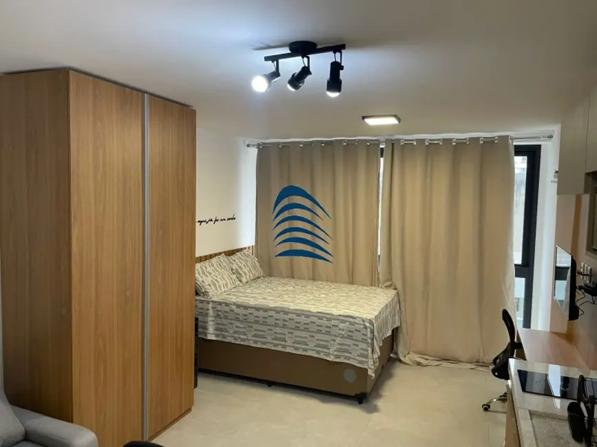 Foto 2 de Apartamento com 1 quarto à venda, 28m2 em Vitória, Salvador - BA