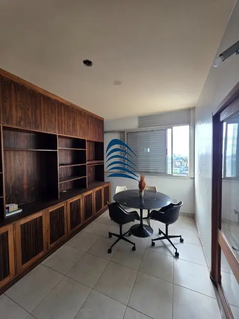 Foto 4 de Apartamento com 3 quartos à venda, 240m2 em Canela, Salvador - BA
