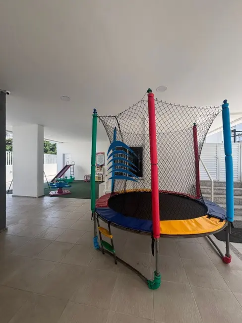 Foto 5 de Apartamento com 2 quartos à venda, 63m2 em Candeal, Salvador - BA