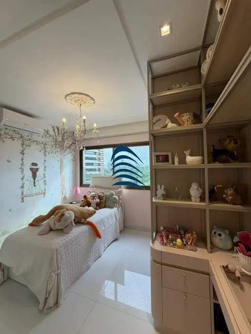 Foto 5 de Apartamento com 4 quartos à venda, 276m2 em Patamares, Salvador - BA