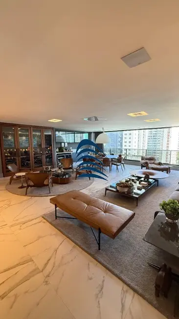 Foto 2 de Apartamento com 4 quartos à venda, 305m2 em Graça, Salvador - BA