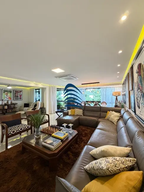 Foto 2 de Apartamento com 3 quartos à venda, 244m2 em Barra, Salvador - BA
