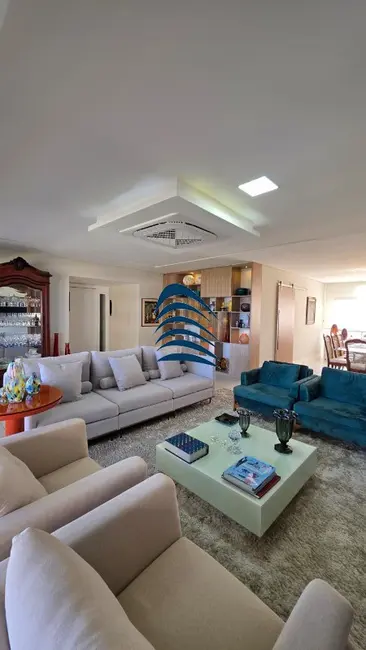 Foto 8 de Apartamento com 3 quartos à venda, 225m2 em Patamares, Salvador - BA