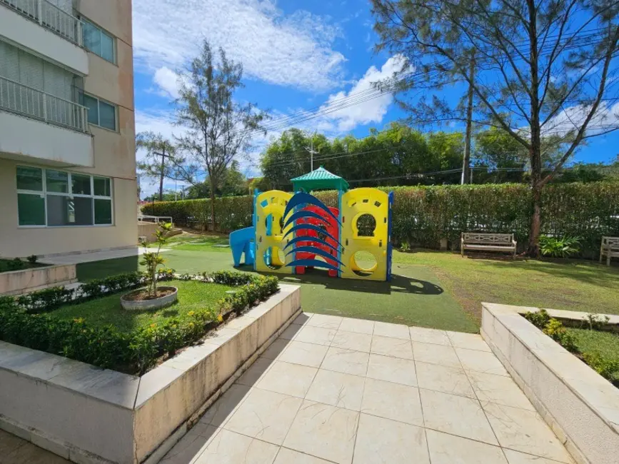 Foto 9 de Apartamento com 2 quartos à venda, 68m2 em Pituaçu, Salvador - BA