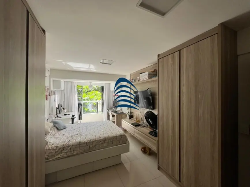 Foto 2 de Apartamento com 2 quartos à venda, 72m2 em Ondina, Salvador - BA