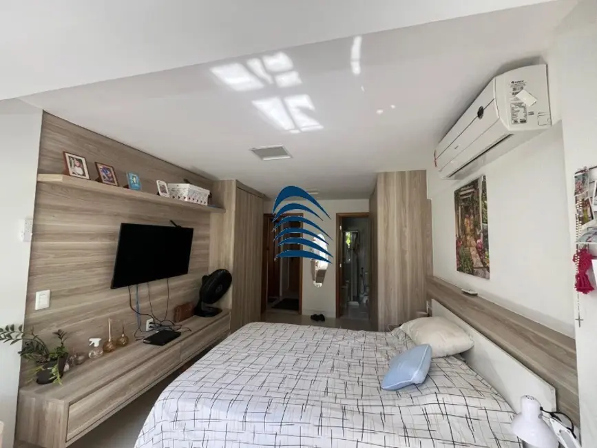 Foto 3 de Apartamento com 2 quartos à venda, 72m2 em Ondina, Salvador - BA