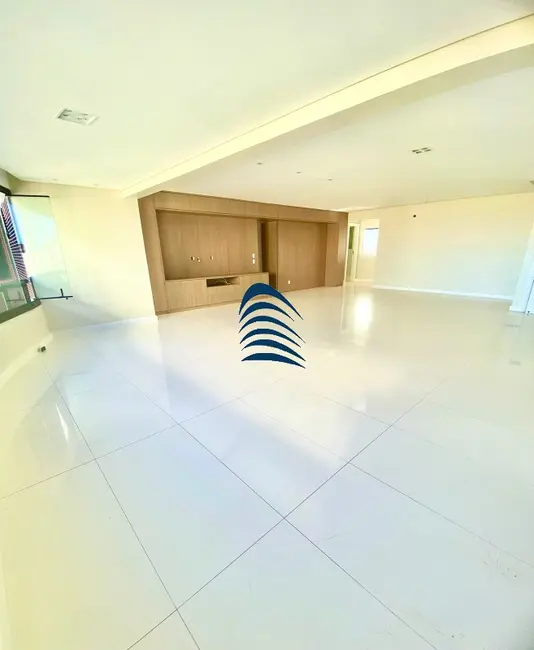 Foto 5 de Apartamento com 3 quartos à venda, 197m2 em Salvador - BA