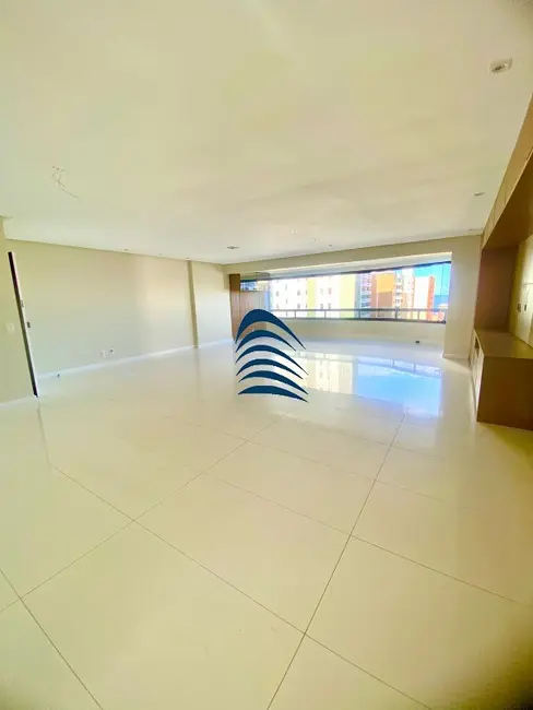 Foto 1 de Apartamento com 3 quartos à venda, 197m2 em Salvador - BA