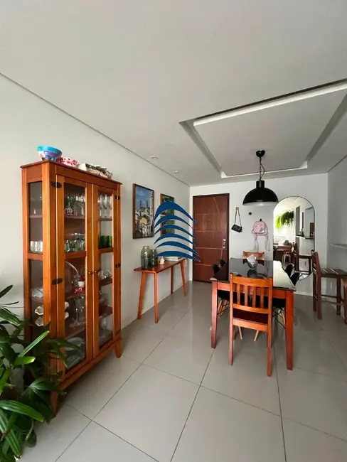 Foto 2 de Apartamento com 3 quartos à venda, 90m2 em Itaigara, Salvador - BA