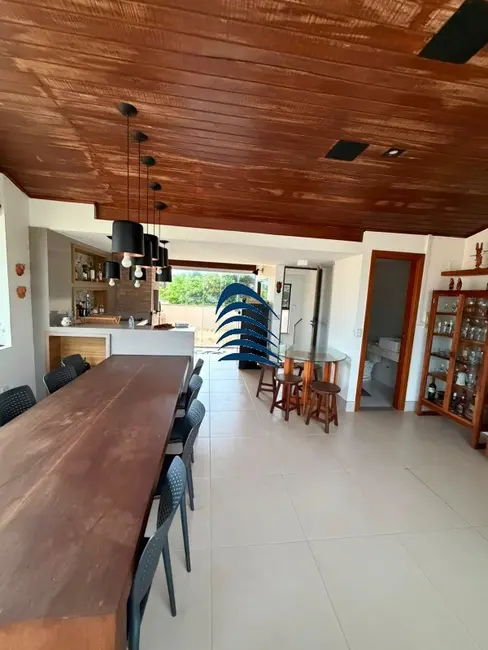 Casa com 3 quartos à venda, 180m2 em Salvador - BA - imagem 5 Foto 5 de Casa com 3 quartos à venda, 180m2 em Salvador - BA