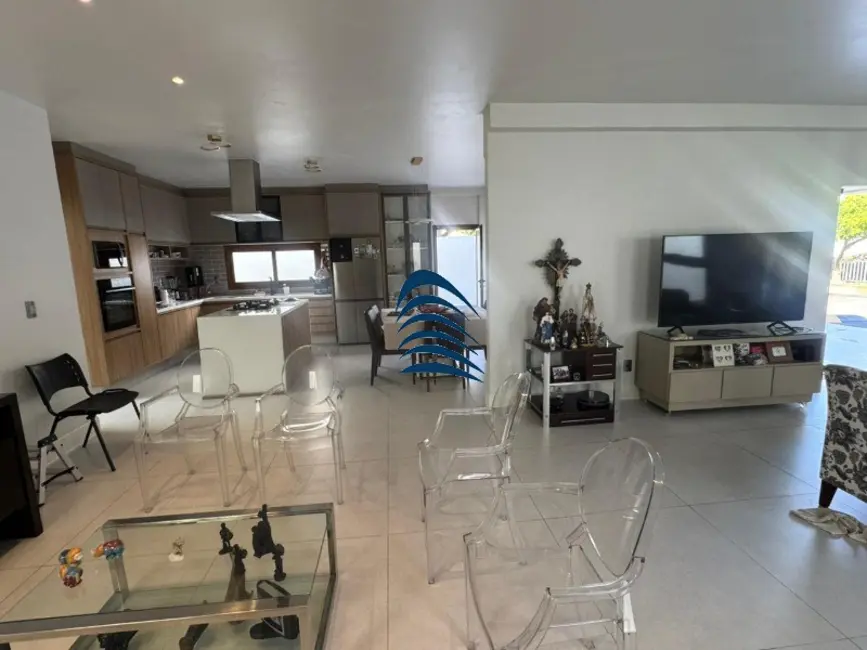 Casa de Condomínio com 3 quartos à venda, 270m2 em Piatã, Salvador - BA - imagem 6 Foto 6 de Casa de Condomínio com 3 quartos à venda, 270m2 em Piatã, Salvador - BA