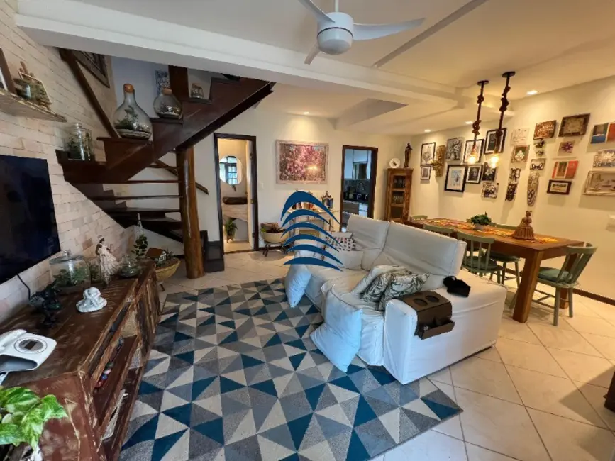 Foto 1 de Casa com 3 quartos à venda, 105m2 em Praia do Flamengo, Salvador - BA