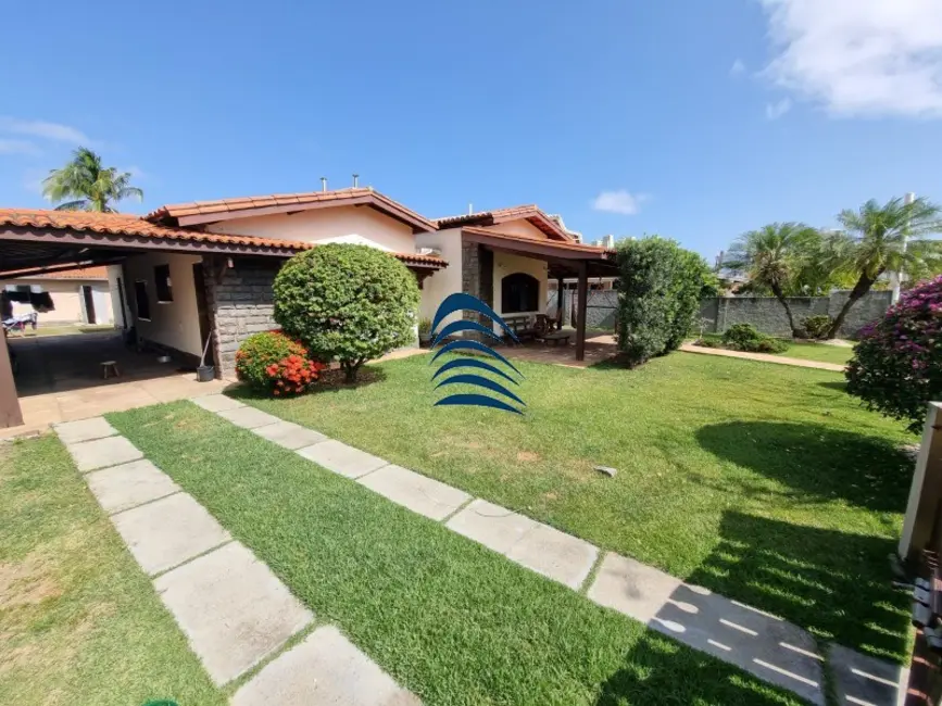 Casa com 5 quartos à venda, 290m2 em Patamares, Salvador - BA - imagem 1 Foto 1 de Casa com 5 quartos à venda, 290m2 em Patamares, Salvador - BA
