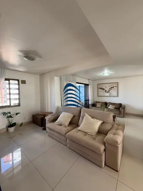 Apartamento com 3 quartos à venda, 130m2 em Itaigara, Salvador - BA - imagem 6 Foto 6 de Apartamento com 3 quartos à venda, 130m2 em Itaigara, Salvador - BA