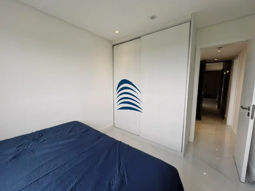 Apartamento com 3 quartos à venda, 180m2 em Patamares, Salvador - BA - imagem 2 Foto 2 de Apartamento com 3 quartos à venda, 180m2 em Patamares, Salvador - BA