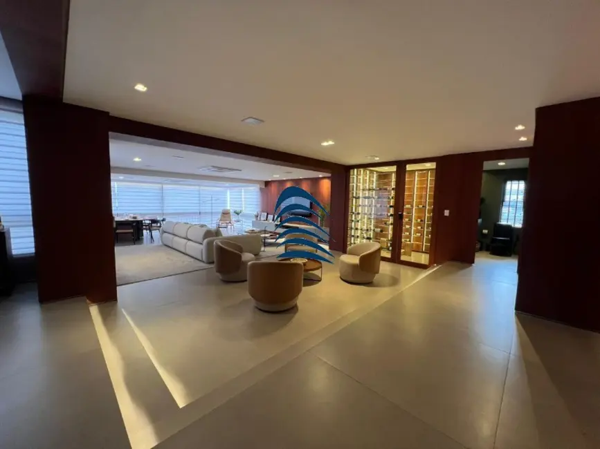 Apartamento com 4 quartos à venda, 416m2 em Barra, Salvador - BA - imagem 1 Foto 1 de Apartamento com 4 quartos à venda, 416m2 em Barra, Salvador - BA