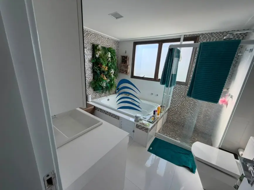 Apartamento com 3 quartos à venda, 195m2 em Patamares, Salvador - BA - imagem 8 Foto 8 de Apartamento com 3 quartos à venda, 195m2 em Patamares, Salvador - BA
