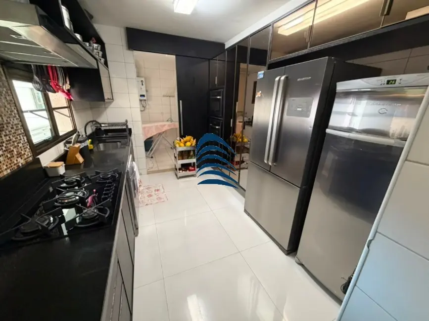Apartamento com 3 quartos à venda, 195m2 em Patamares, Salvador - BA - imagem 3 Foto 3 de Apartamento com 3 quartos à venda, 195m2 em Patamares, Salvador - BA
