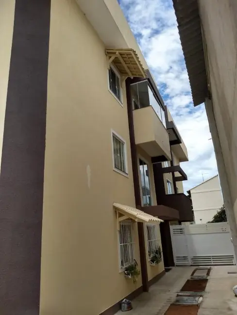 Foto 3 de Apartamento com 3 quartos à venda, 75m2 em Jardim Bela Vista, Rio Das Ostras - RJ