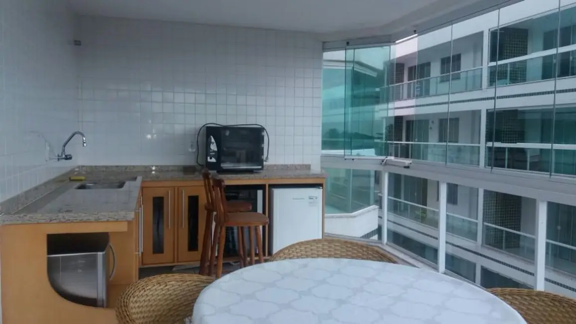 Foto 5 de Apartamento com 3 quartos à venda, 159m2 em Costazul, Rio Das Ostras - RJ