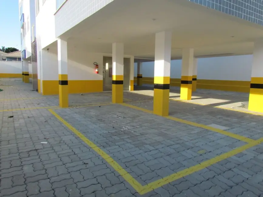 Foto 9 de Apartamento com 3 quartos à venda, 93m2 em Jardim Mariléa, Rio Das Ostras - RJ