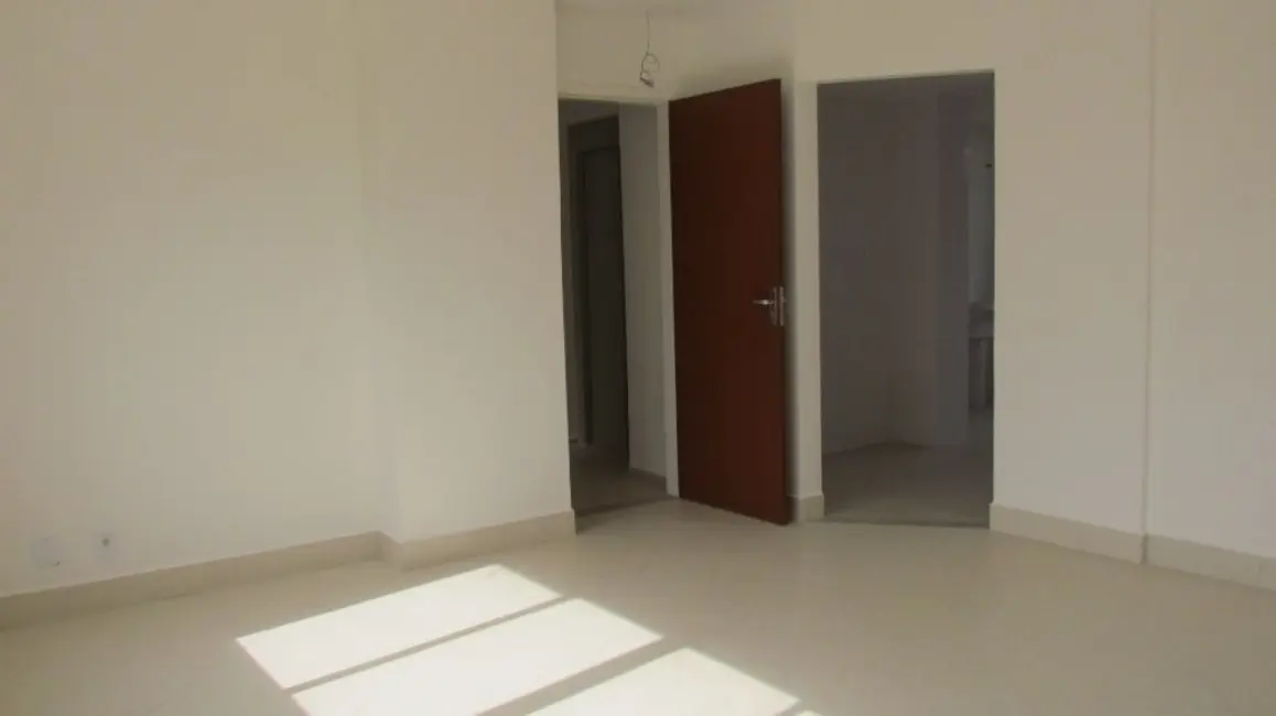 Foto 4 de Apartamento com 2 quartos à venda, 70m2 em Recreio, Rio Das Ostras - RJ