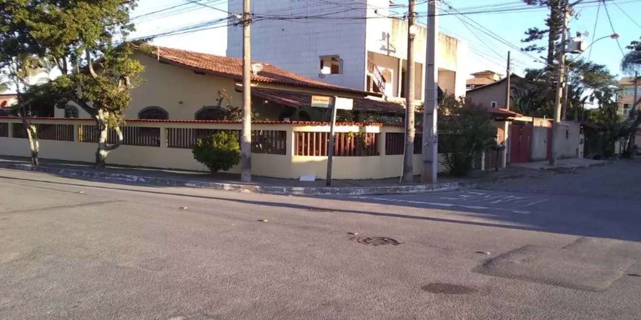 Foto 2 de Casa com 4 quartos à venda, 163m2 em Recreio, Rio Das Ostras - RJ
