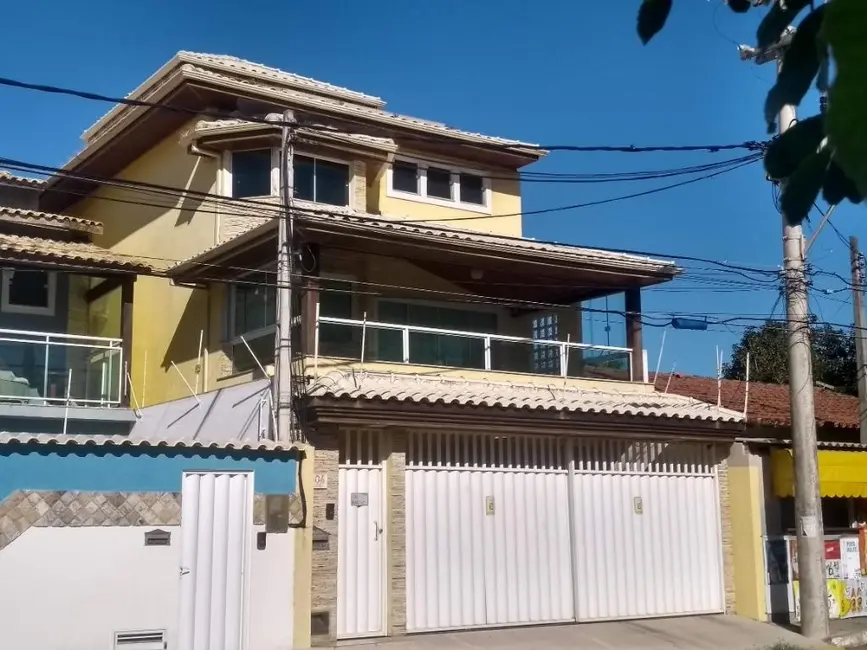 Foto 2 de Casa com 3 quartos à venda, 230m2 em Costazul, Rio Das Ostras - RJ